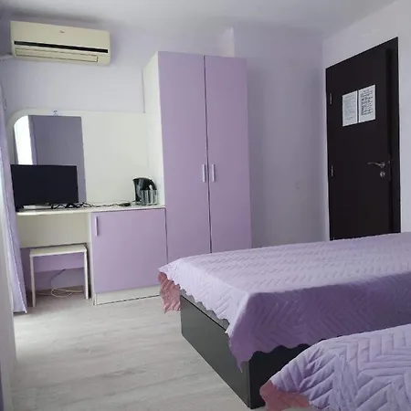 Perla בית הארחה